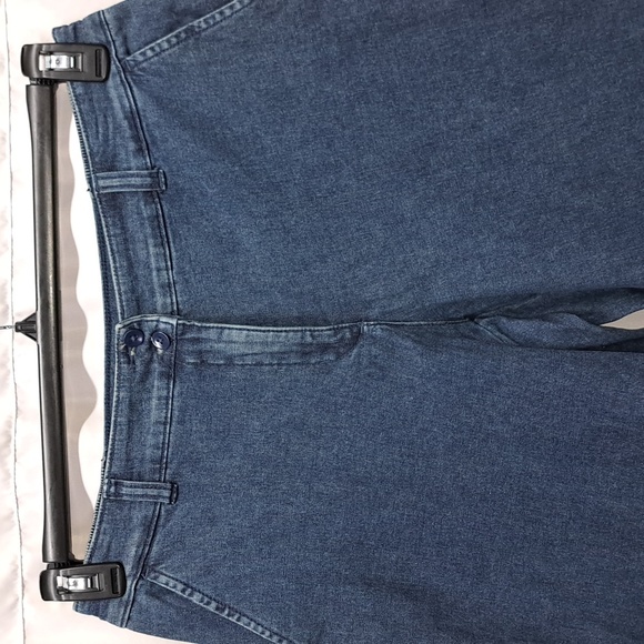 Karen Scott Women's Comfort-Waist Capri Pants, Dark Wash - Picture 5 of 13